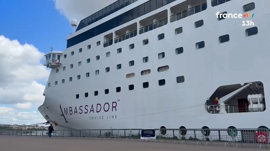 Carantină ridicată parțial pe un vas de croazieră la Bordeaux după confirmarea unui focar de gastroenterită