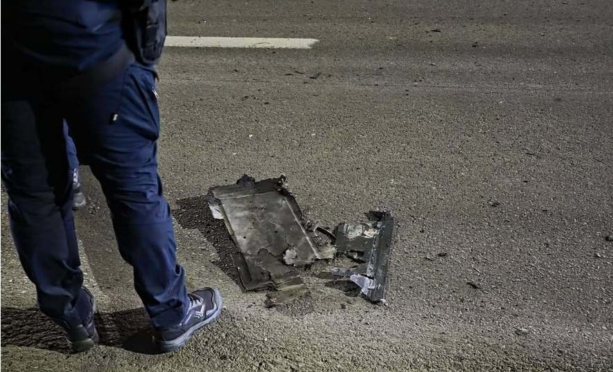 Dronă prăbuşită în Galaţi! MApN: Toată încărcătura dronei a explodat la momentul impactului