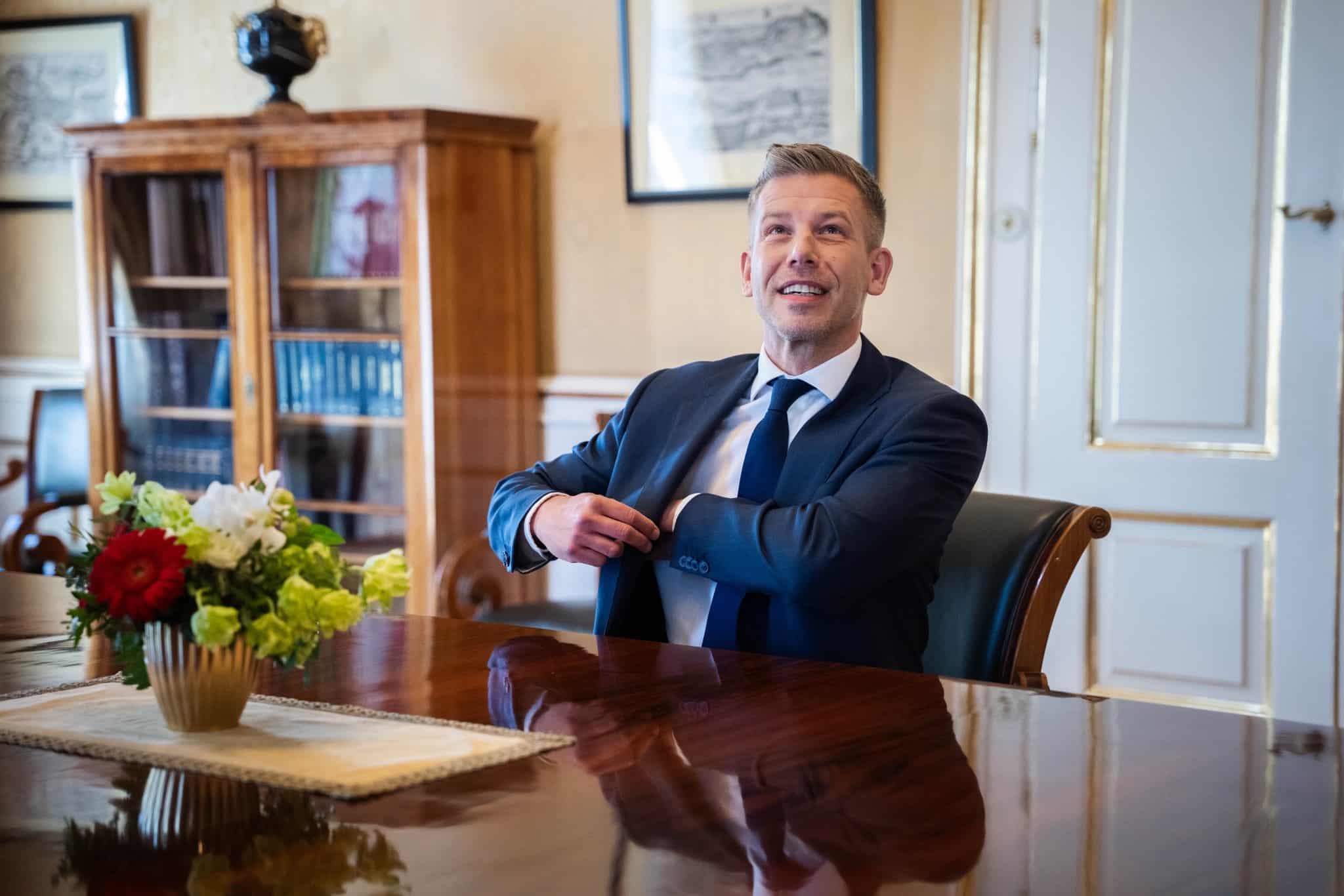 Premierul Ungariei își reduce salariul cu 50%. Tăieri salariale pentru demnitari: „Politicienii trebuie să trăiască mai aproape de realitatea oamenilor”