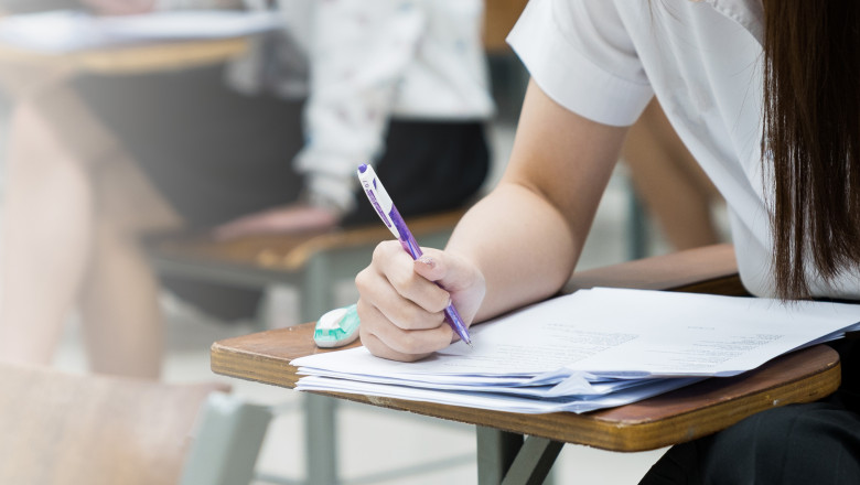 Schimbări importante la Evaluarea Națională și Bacalaureat 2027. Lucrările cu diferențe mari de notare ar putea fi reevaluate