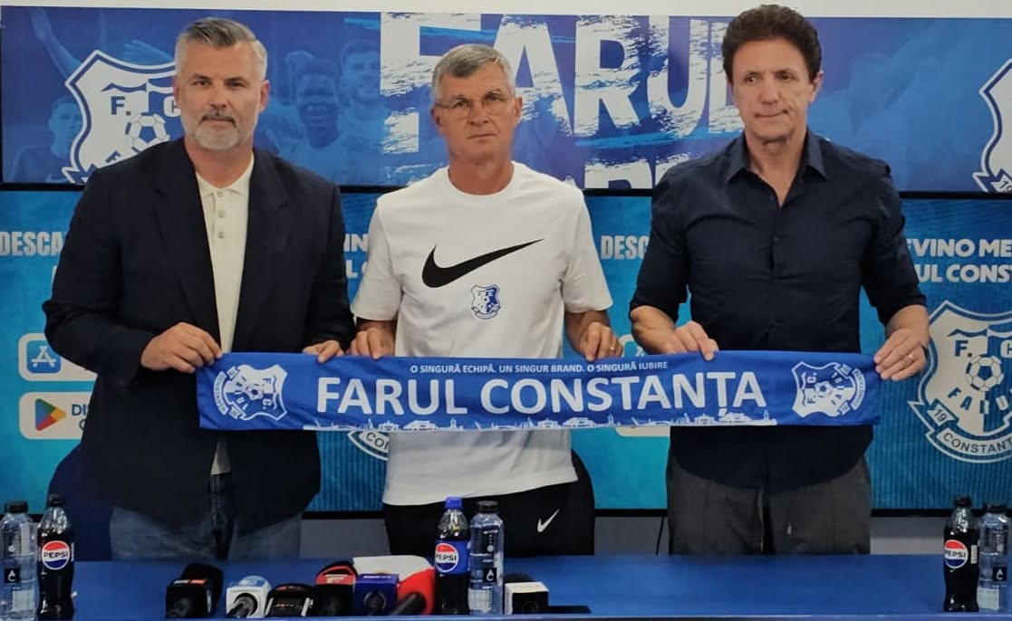 Ioan Ovidiu Sabău a fost prezentat oficial la Farul Constanța – VIDEO