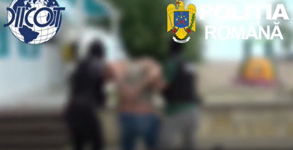 Prins în Mamaia cu un kilogram de cocaină. Bărbat de 38 de ani, reținut de DIICOT Constanța pentru trafic de droguri de mare risc