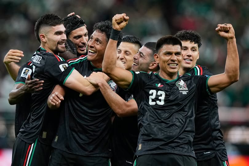 CUPA MONDIALĂ. Mexic este prima echipă calificată în 16-imi