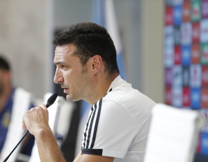 Selecţionerul Argentinei: Pauzele de hidratare ajută echipele mai slabe