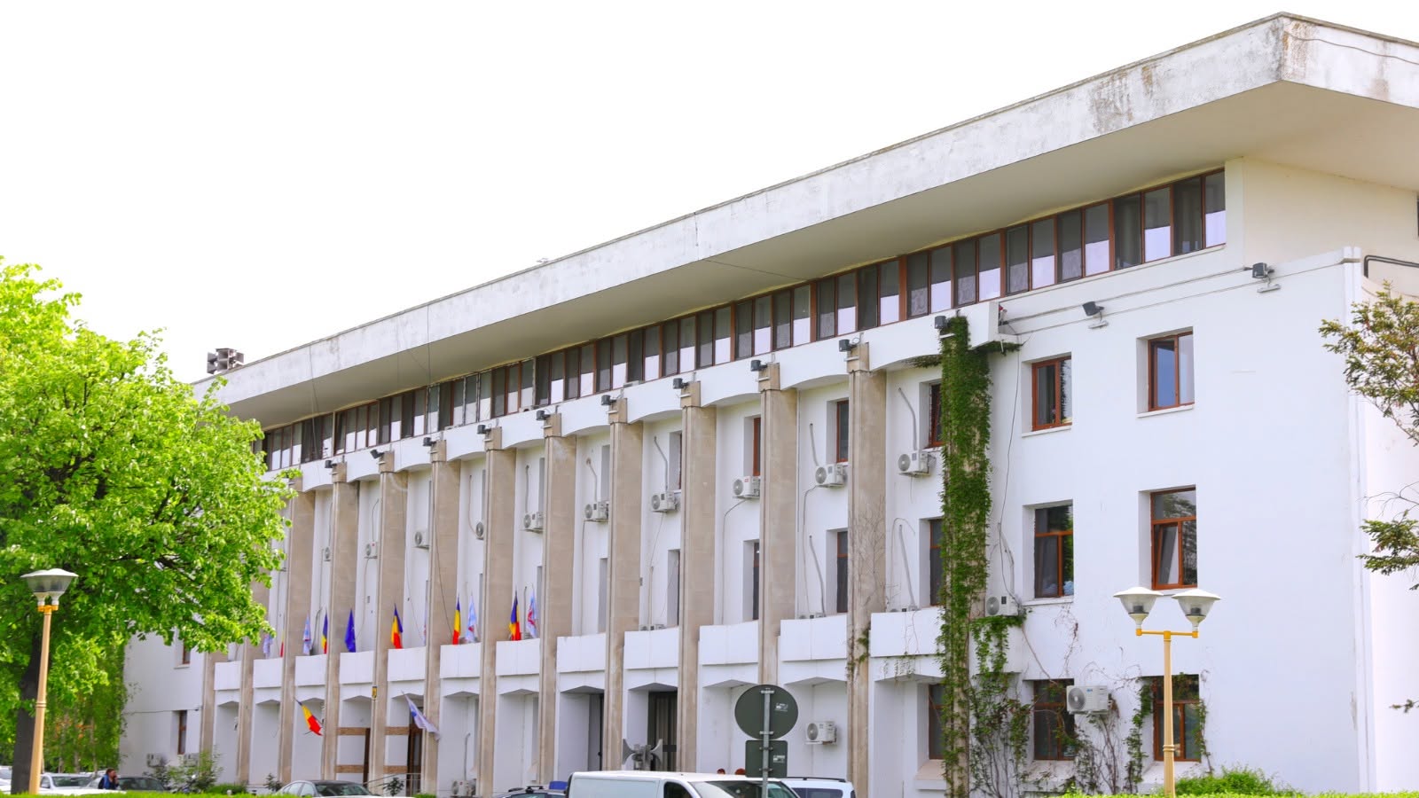 Constănțenii, invitați să decidă viitorul sălilor de jocuri de noroc. Primăria organizează o dezbatere publică