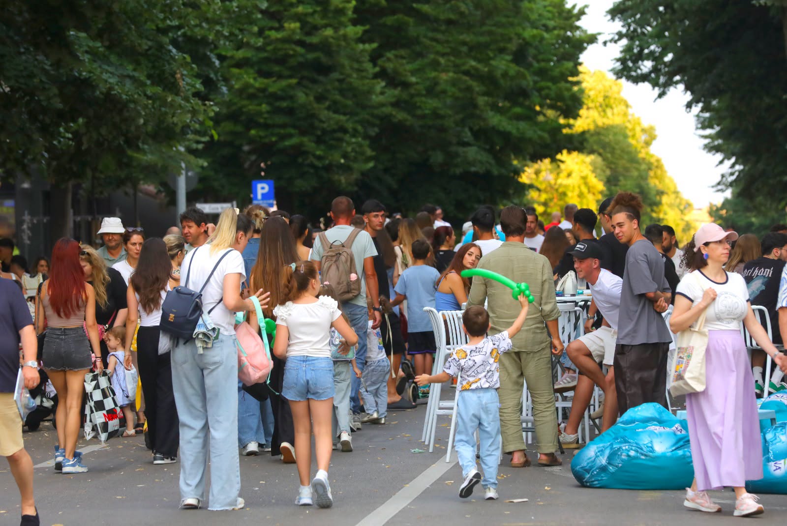 Tomis pietonal revine în acest weekend. Centrul orașului se transformă într-un spațiu pentru plimbare și relaxare