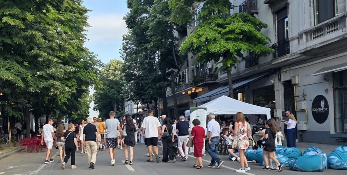 Restricții de trafic în centrul Constanței. Bulevardul Tomis se transformă din nou în zonă pietonală