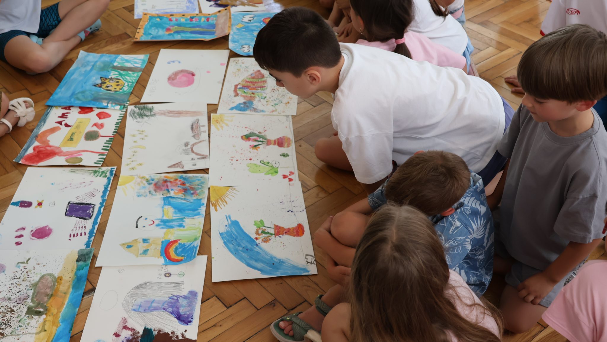 Copiii de la afterschool Ludens au explorat arta și creativitatea la Muzeul de Artă Constanța