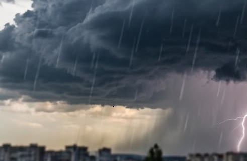 Alertă meteo în Constanța și Tulcea: Cod Galben de averse, vijelii și grindină