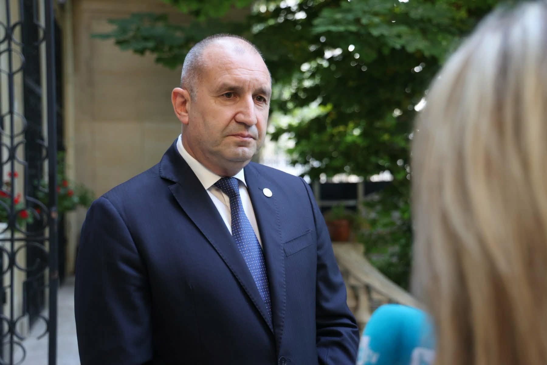 Bulgaria spune „nu” lui Macron. „Nu participăm la o coaliție care insistă să continue acordarea de ajutor financiar și militar Ucrainei”