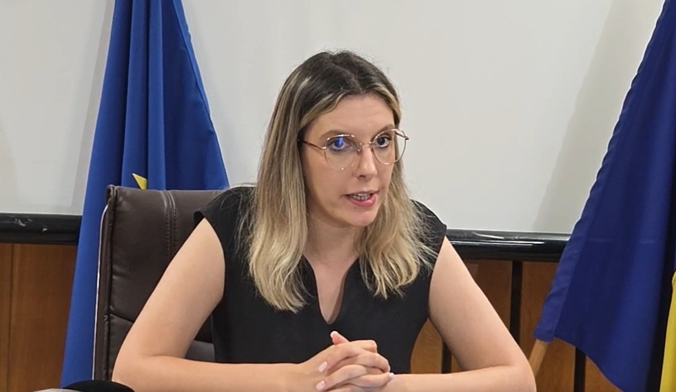 Ministrul Mediului, noi controale de pe litoral: 23 de terase sunt neconforme. Vin utilaje noi pentru algele din mare