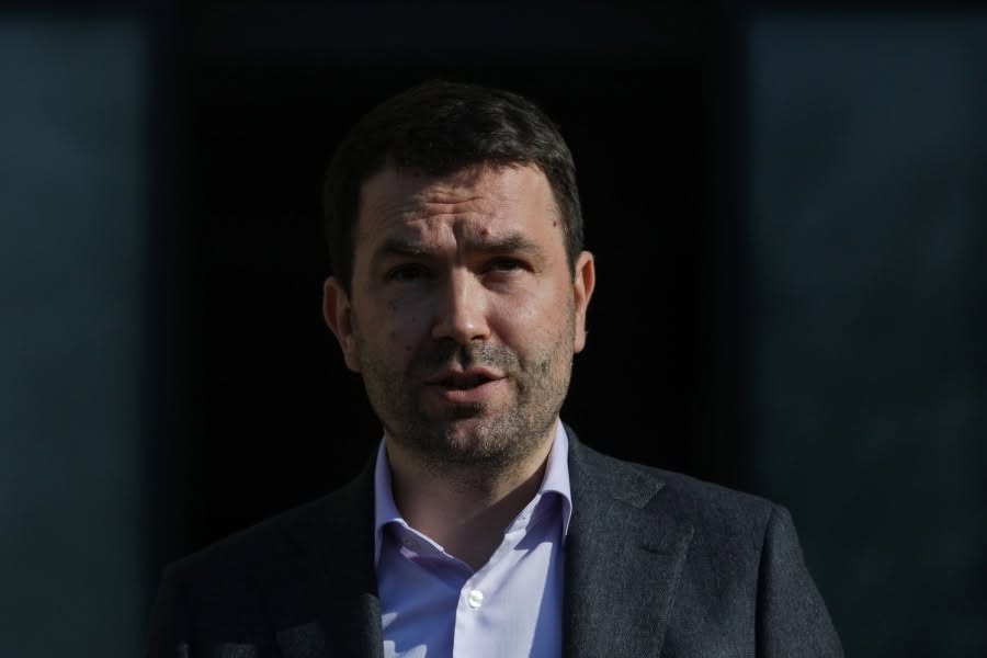 Cătălin Drulă: Grindeanu prezintă simptome clasice de sevraj. Decuplarea PSD de la banul public de aproape 3 luni produce comportament agitat şi halucinaţii