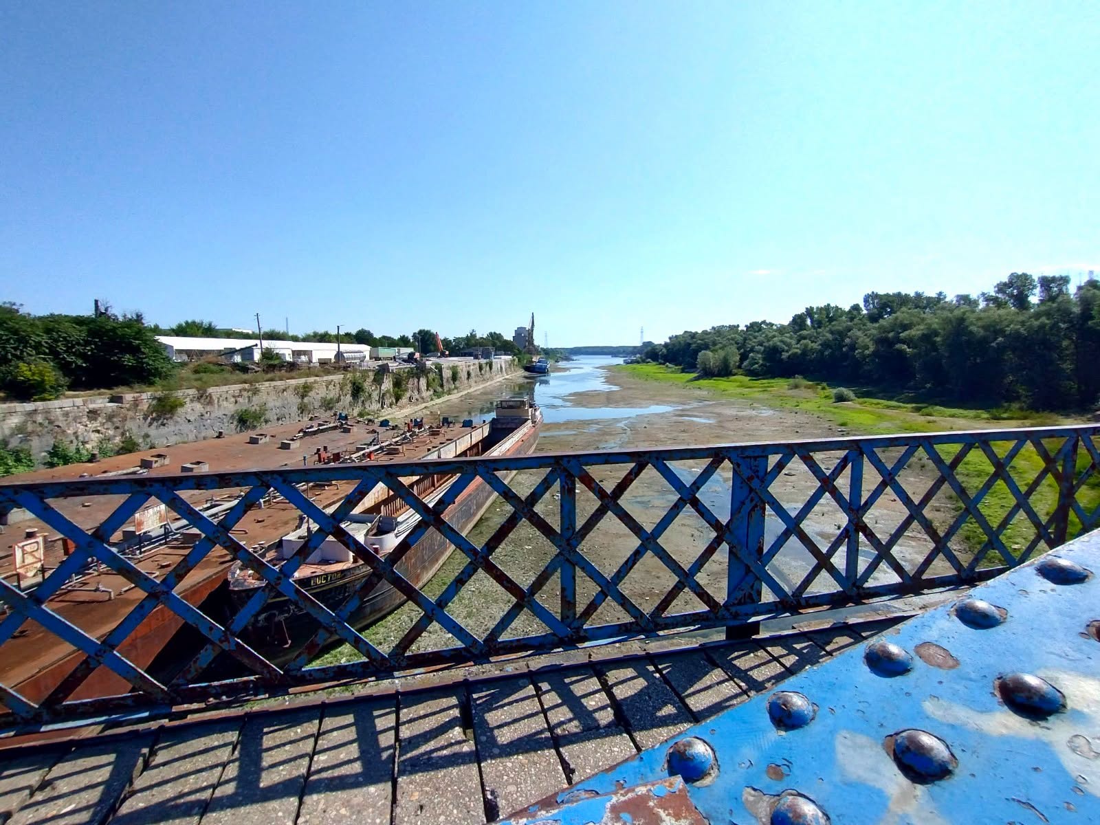 Guvernul se reunește de urgență pentru salvarea Centralei de la Cernavodă. Stare de alertă pregătită în Constanța și Călărași