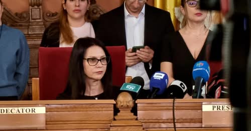 Judecătoarea Ionela Tudor revine în magistratură. A devenit celebră pentru propoziţia „m-a sunat Lia”