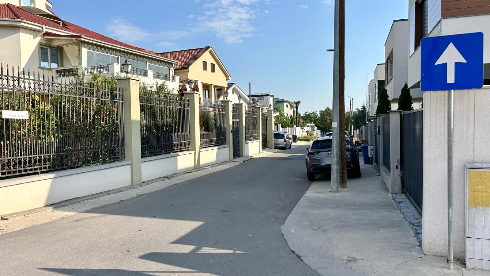 Noi reguli de circulație vor fi instituite pe două străzi din cartierul Palazu Mare