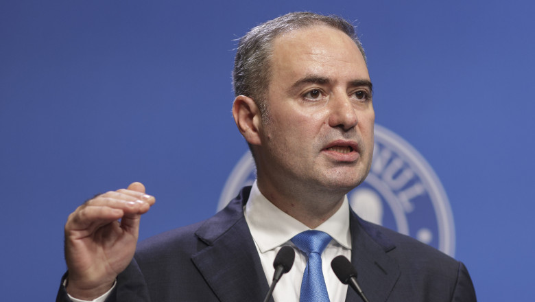 PSD și PNL, acord pentru premier independent: Cine este Alexandru Nazare