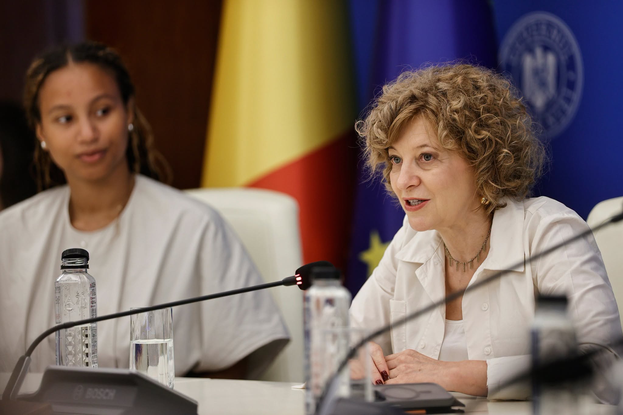 Oana Gheorghiu, după atacul asupra unei ambulanțe: „TikTok-ul fură creiere. Avem nevoie de o lege împotriva dezinformării”